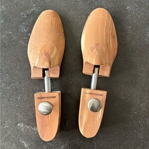 Johnston & Murphy Cedar Shoe Trees